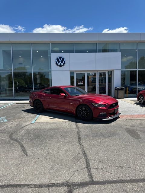 2016 Ford Mustang GT Coupe Premium's photo