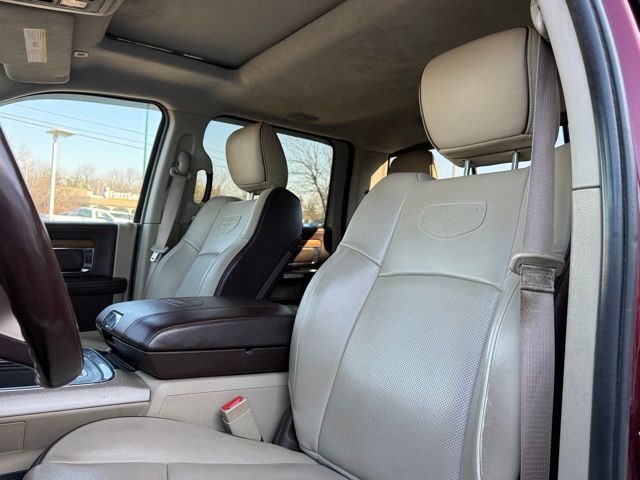 2018 RAM Ram 3500 Pickup Laramie Longhorn - Photo 16