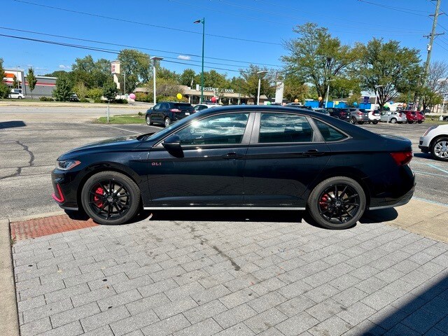 2026 Volkswagen Jetta GLI Autobahn photo 4