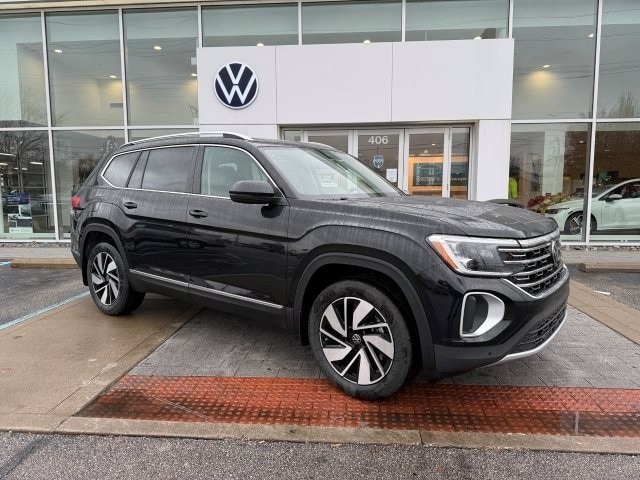 2026 Volkswagen Atlas SEL's photo