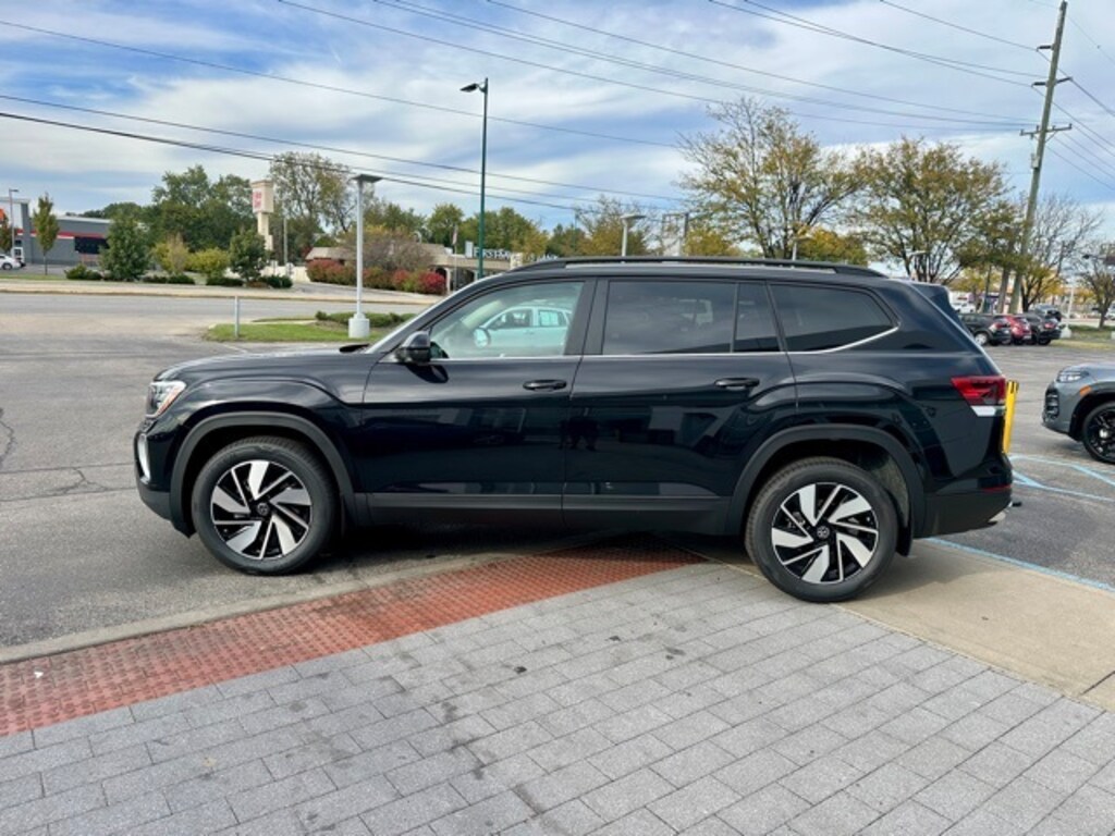 New 2026 Volkswagen Atlas 2.0T SE w/Technology SUV