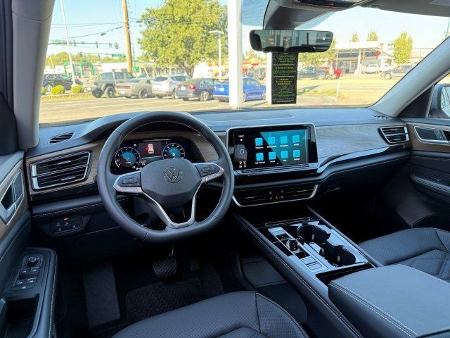 2026 Volkswagen Atlas SE w/Tech - Photo 15
