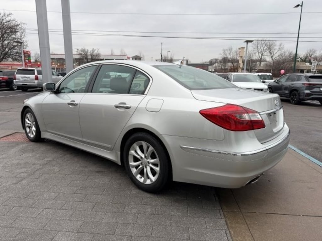 Used 2013 Hyundai Genesis 3.8 Sedan