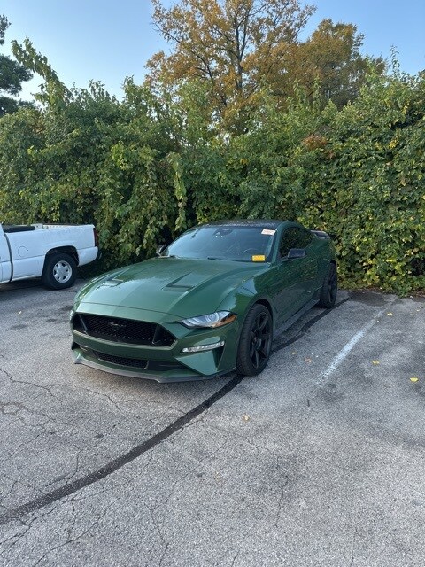 2022 Ford Mustang GT Premium photo 3