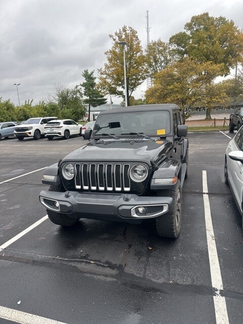 2018 Jeep Wrangler Unlimited Sahara Sport photo 2