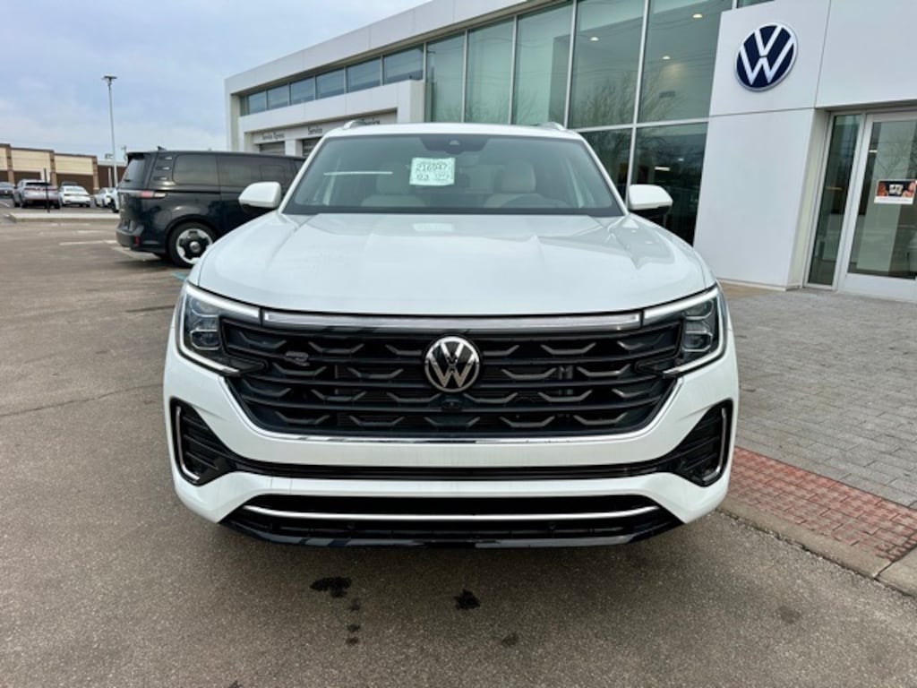New 2026 Volkswagen Atlas Cross Sport 2.0T SEL Premium R-Line SUV