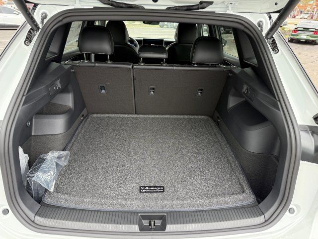 2026 Volkswagen Tiguan SE R-LINE BLACK - Photo 19