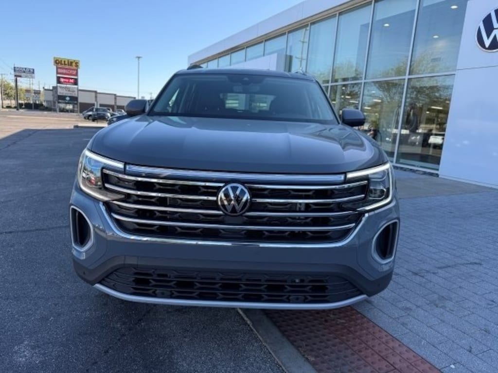 New 2026 Volkswagen Atlas 2.0T SE w/Technology SUV