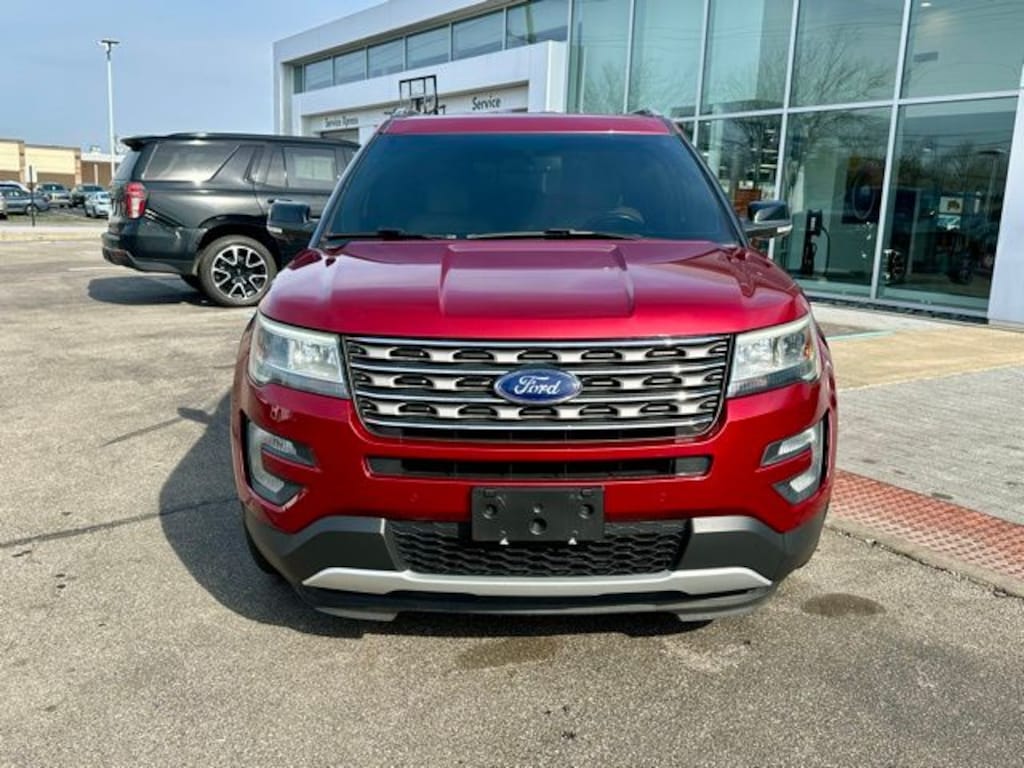 Used 2017 Ford Explorer XLT SUV
