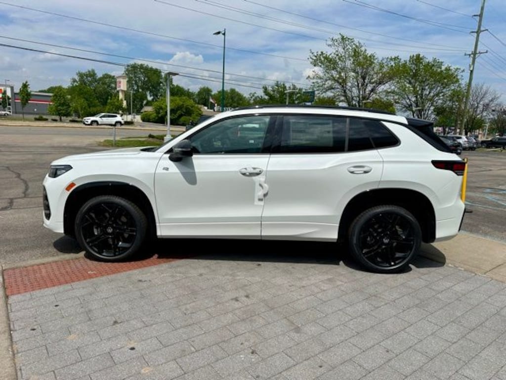 New 2026 Volkswagen Tiguan 2.0T SE R-Line Black SUV