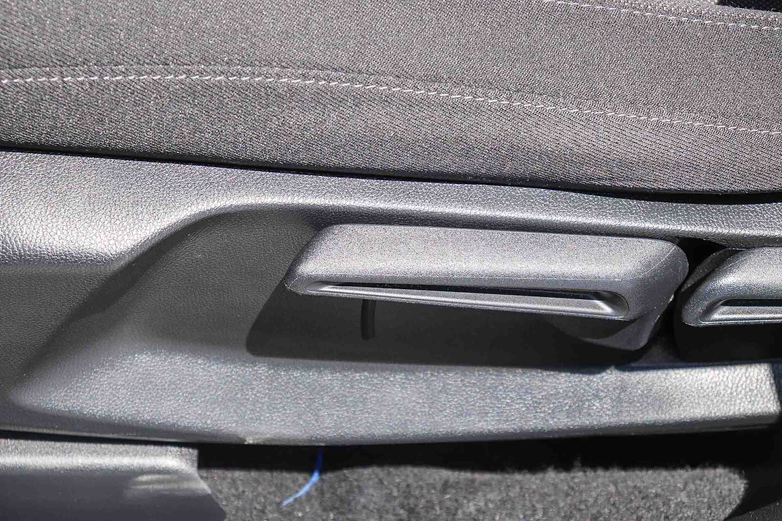 Thumbnail: 2023 Honda CR-V - 21