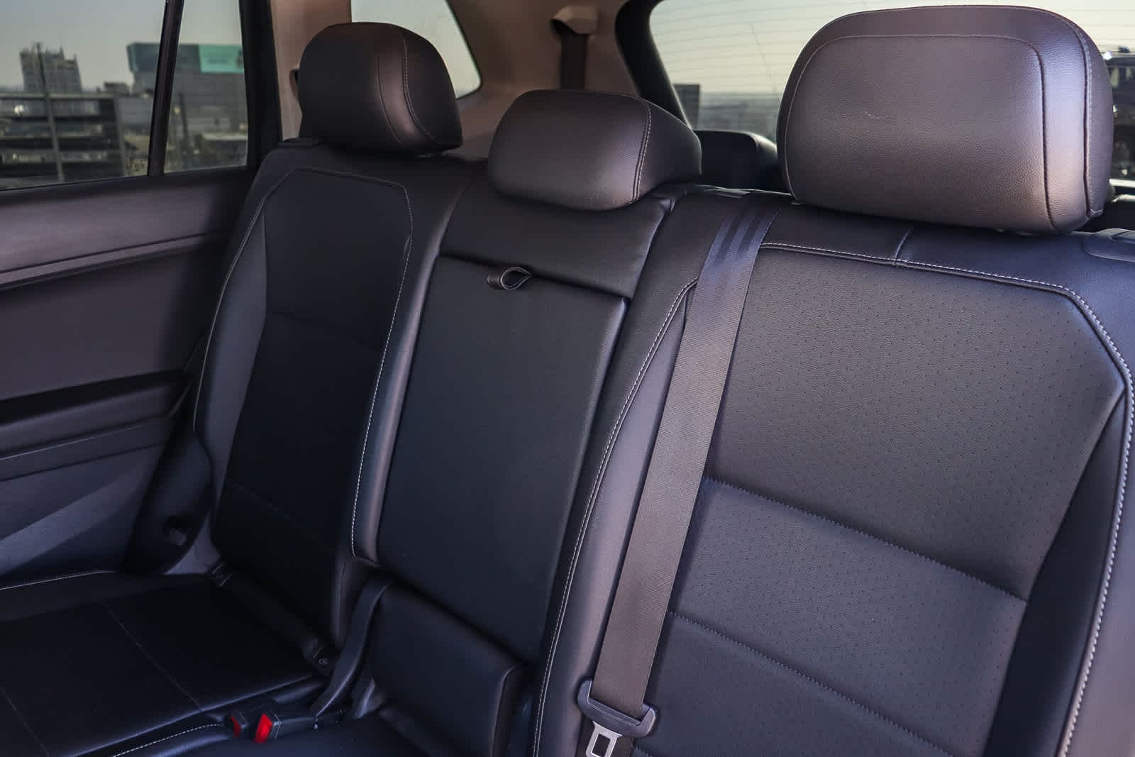 Thumbnail: 2019 Volkswagen Tiguan - 19