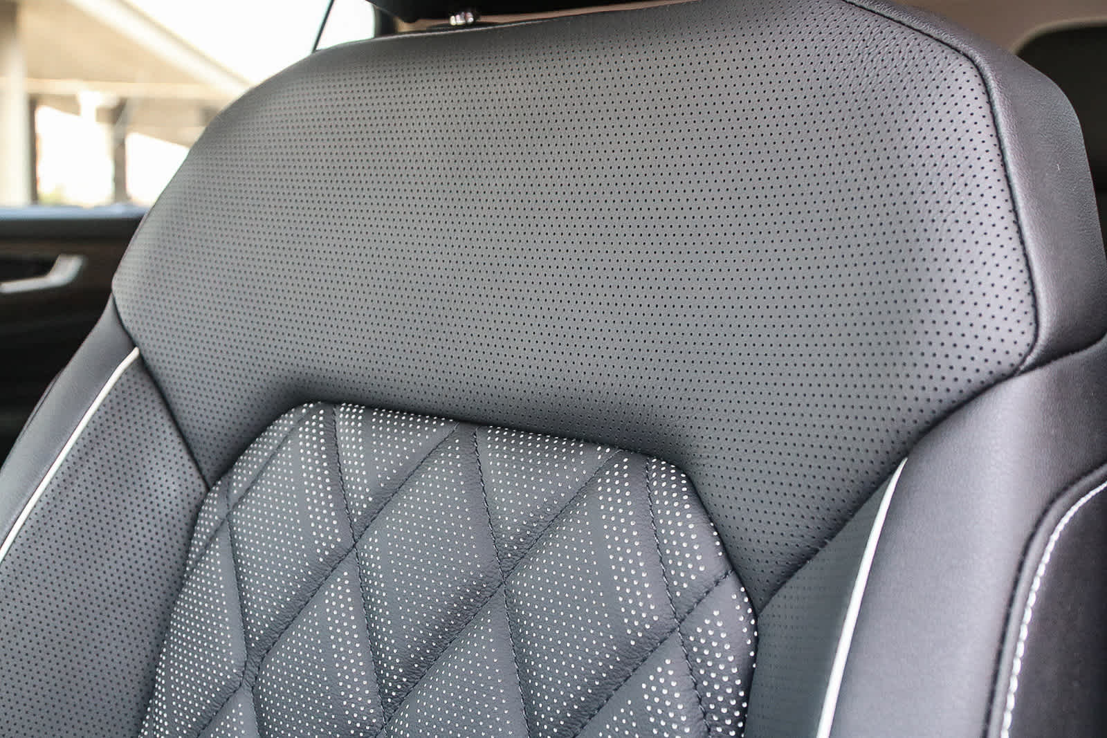 Thumbnail: 2025 Volkswagen Atlas - 28