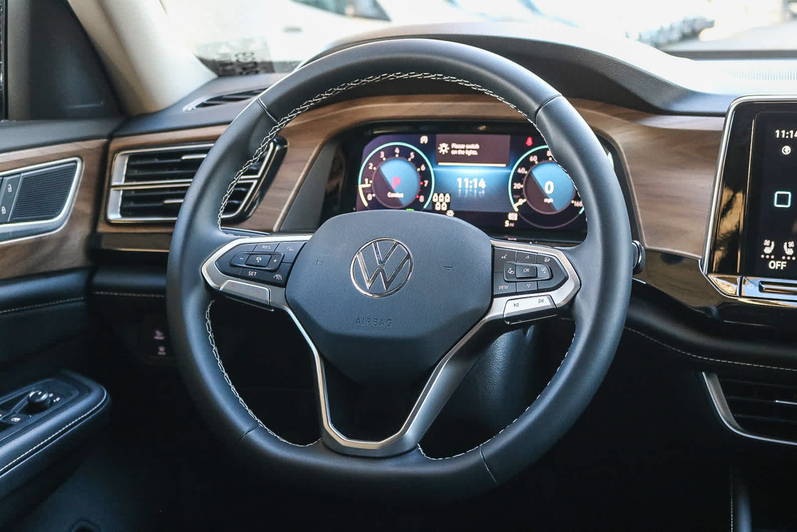 Thumbnail: 2026 Volkswagen Atlas - 17