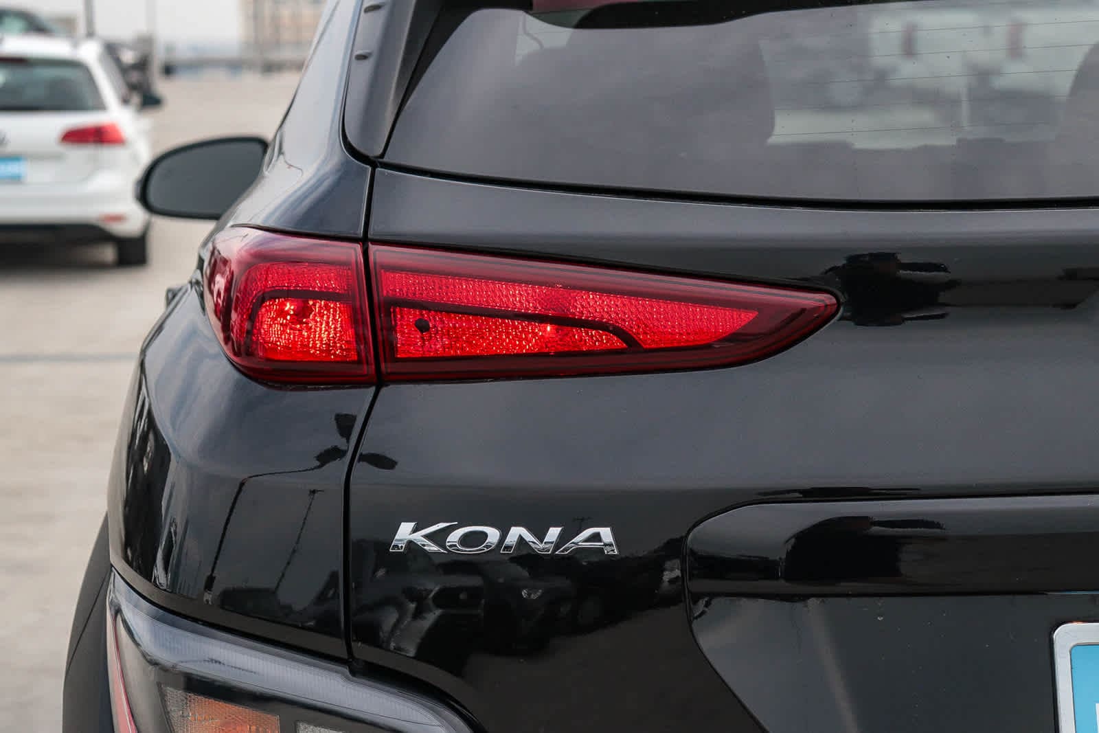 Thumbnail: 2022 Hyundai Kona - 8