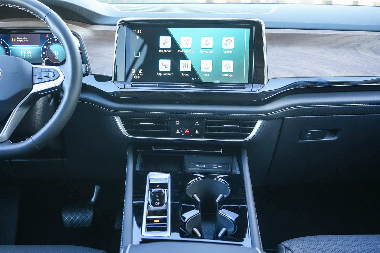 Thumbnail: 2026 Volkswagen Atlas - 13