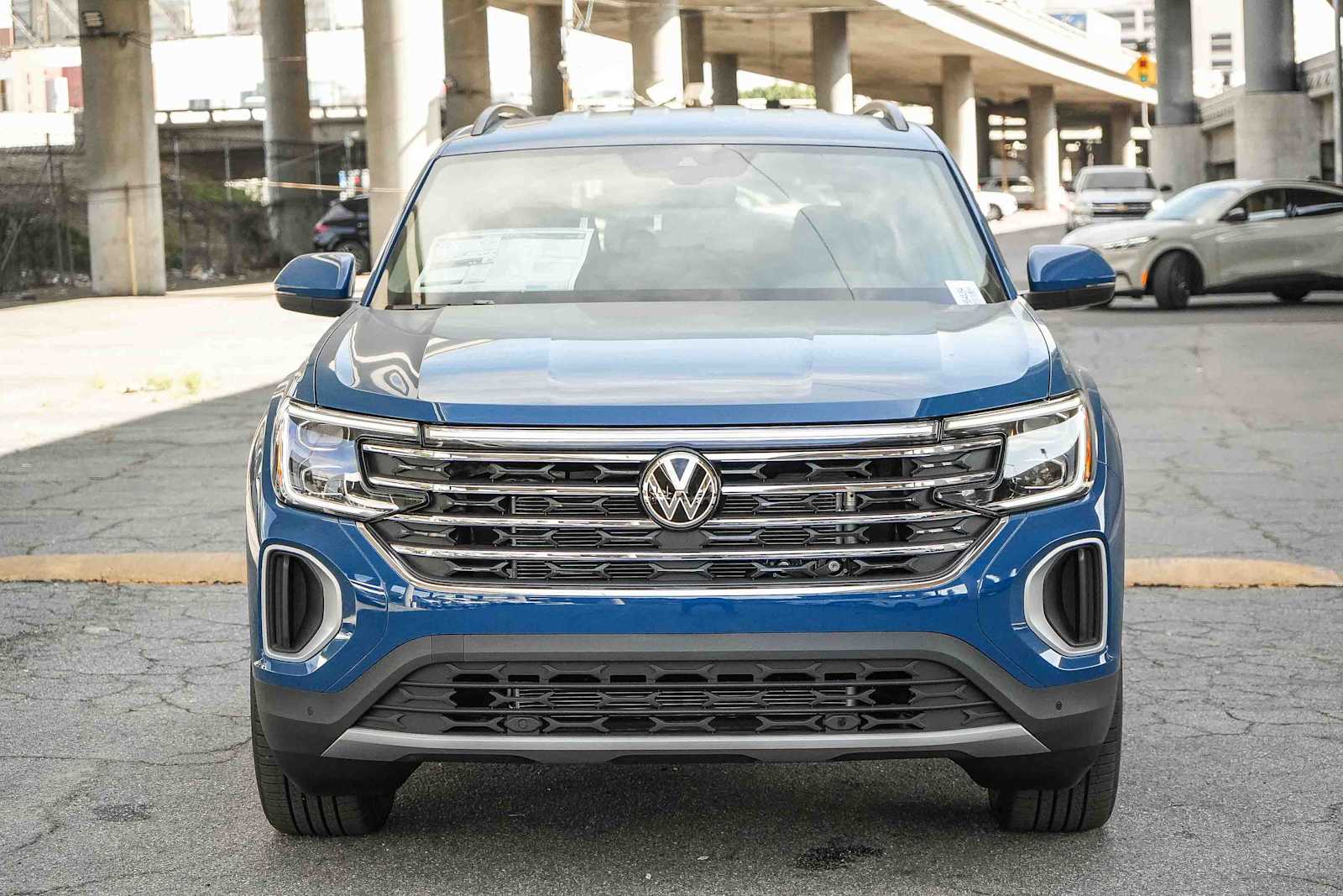 Thumbnail: 2026 Volkswagen Atlas - 2