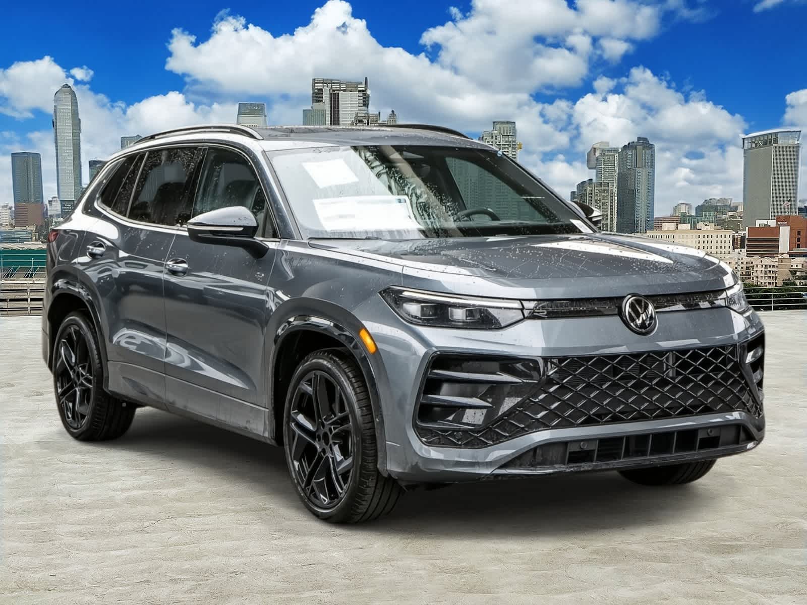 Thumbnail: 2026 Volkswagen Tiguan - 3