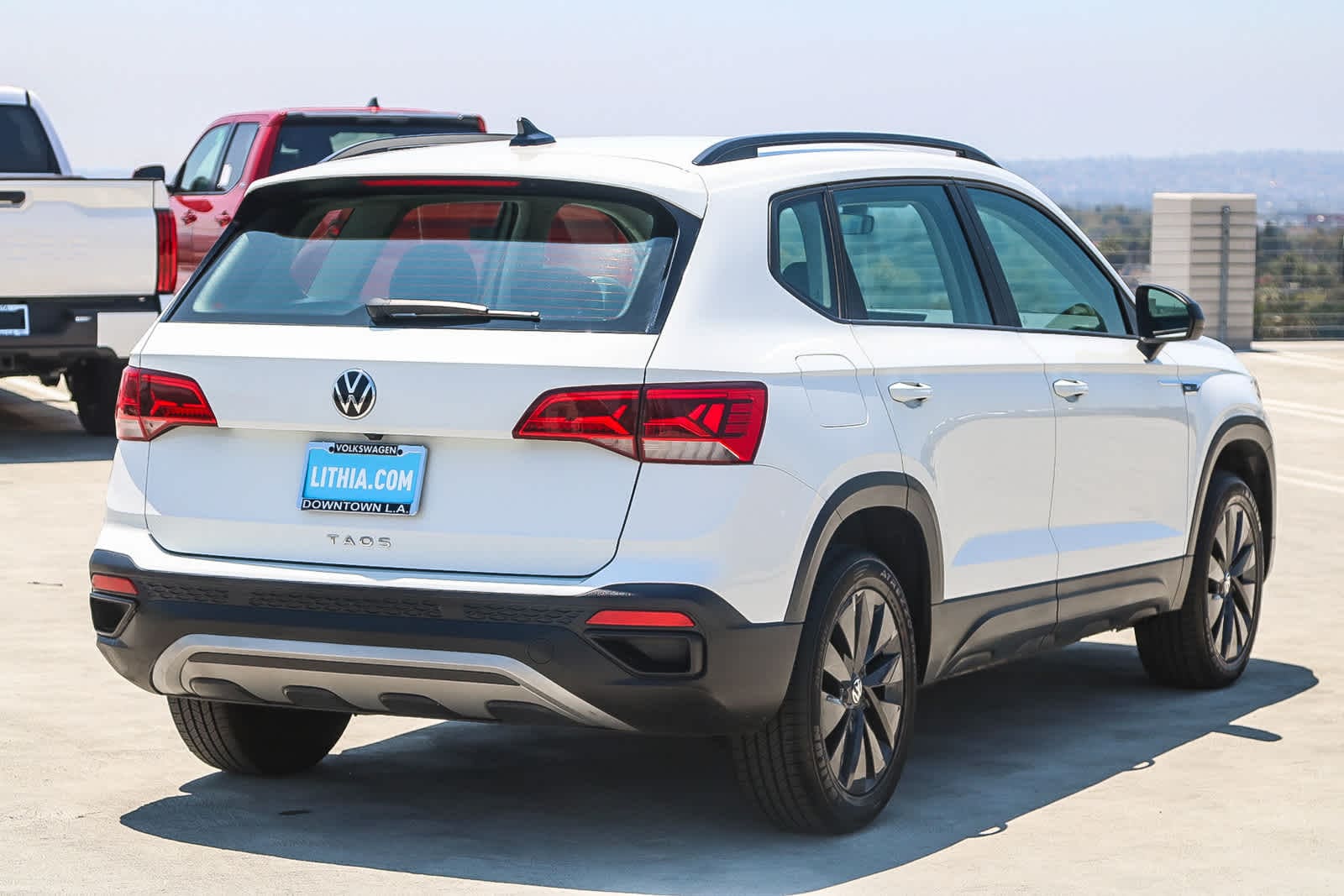 Thumbnail: 2023 Volkswagen Taos - 6