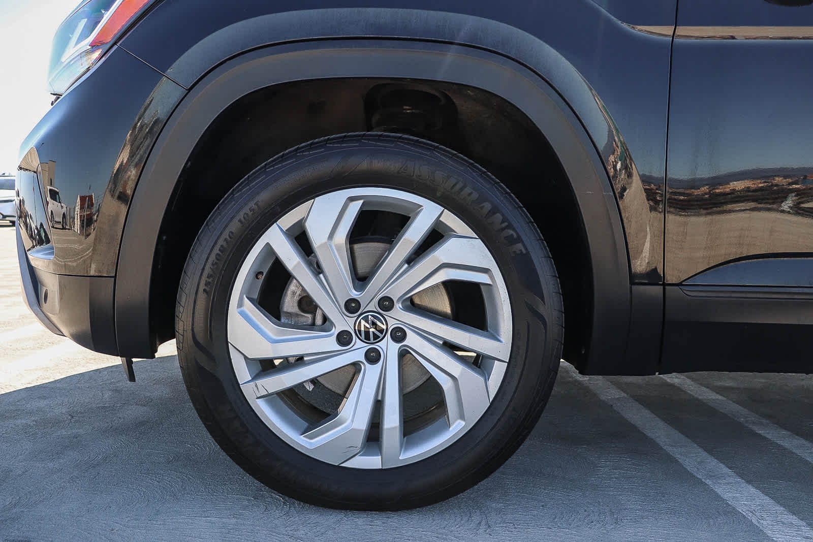 Thumbnail: 2022 Volkswagen Atlas - 11