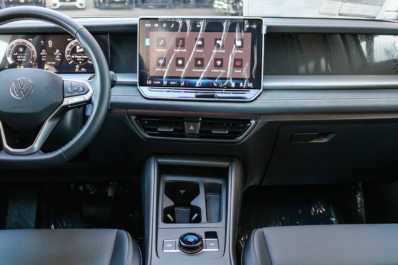 Thumbnail: 2026 Volkswagen Tiguan - 15