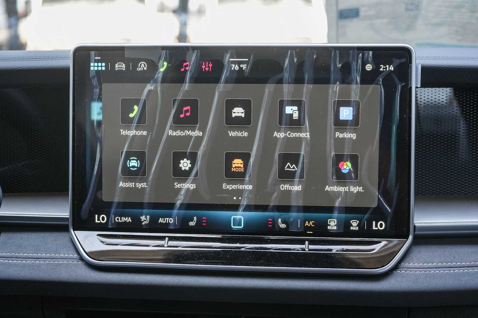 Thumbnail: 2026 Volkswagen Tiguan - 16