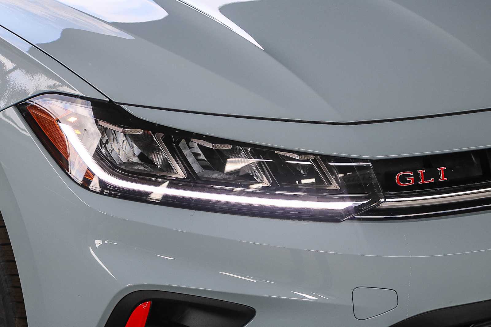 2025 Volkswagen Jetta GLI Autobahn photo 4