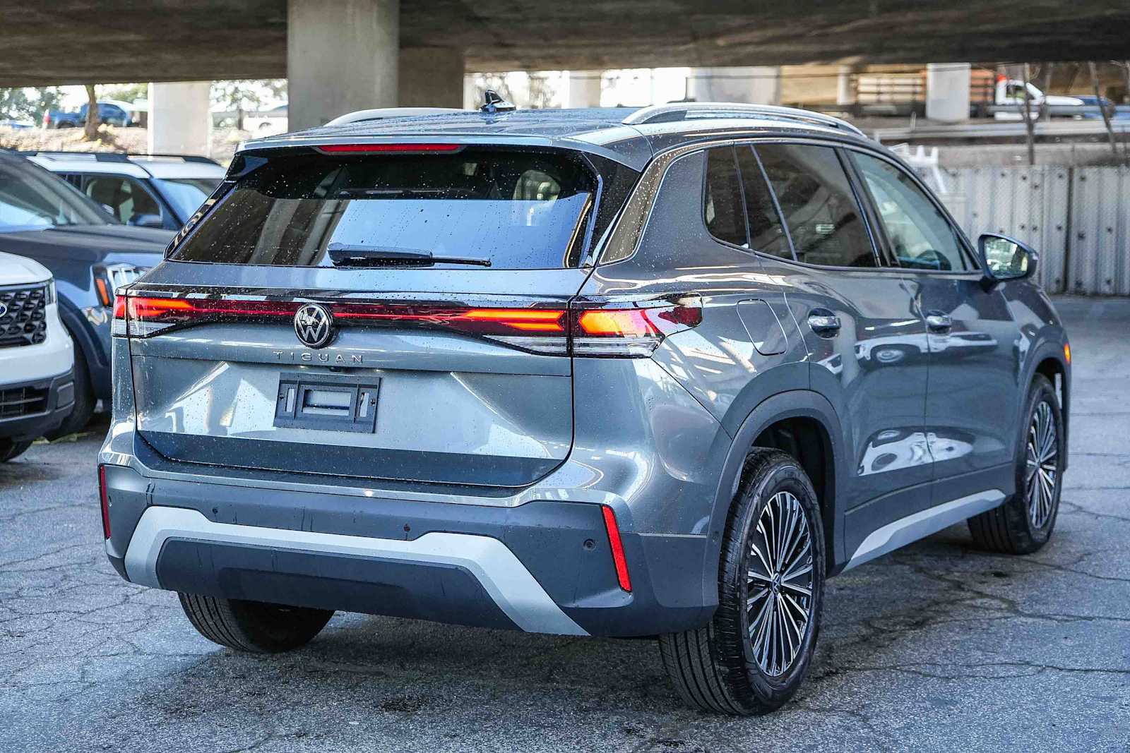 Thumbnail: 2026 Volkswagen Tiguan - 6