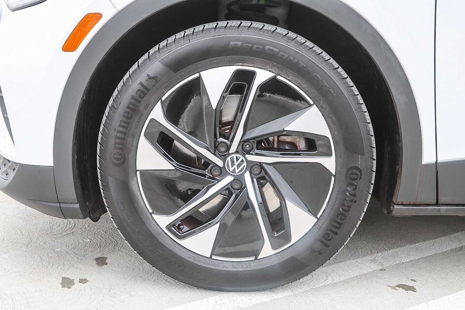 Thumbnail: 2022 Volkswagen ID.4 - 11