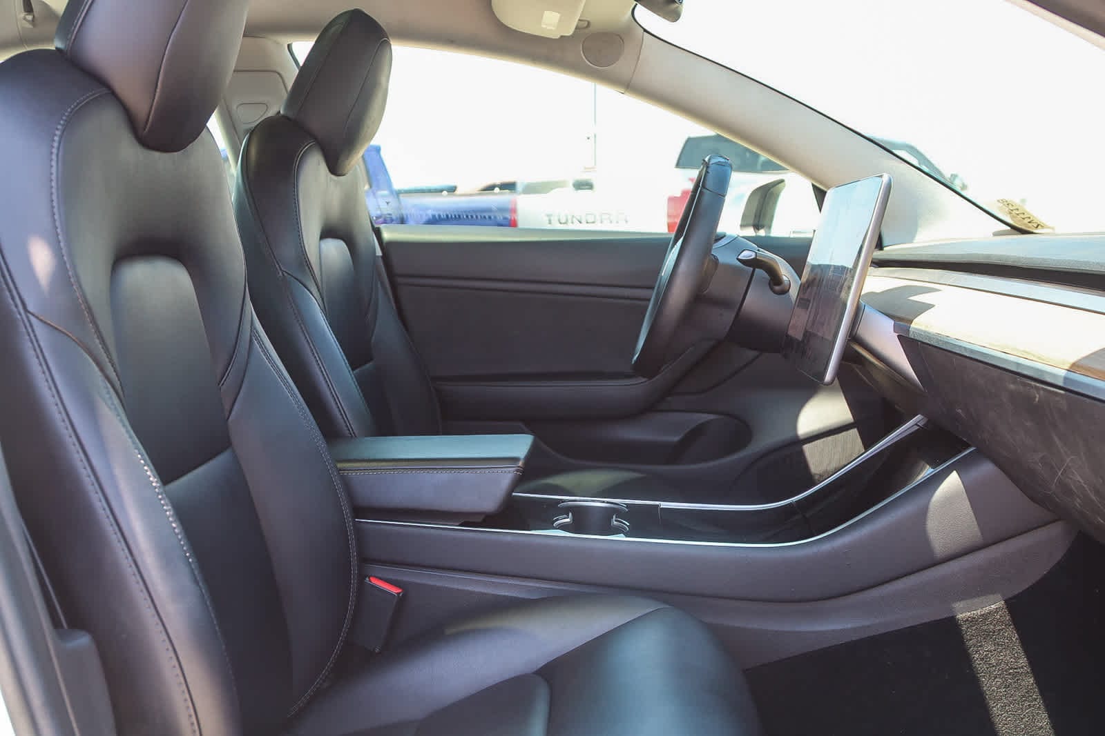 Thumbnail: 2019 Tesla Model 3 - 16