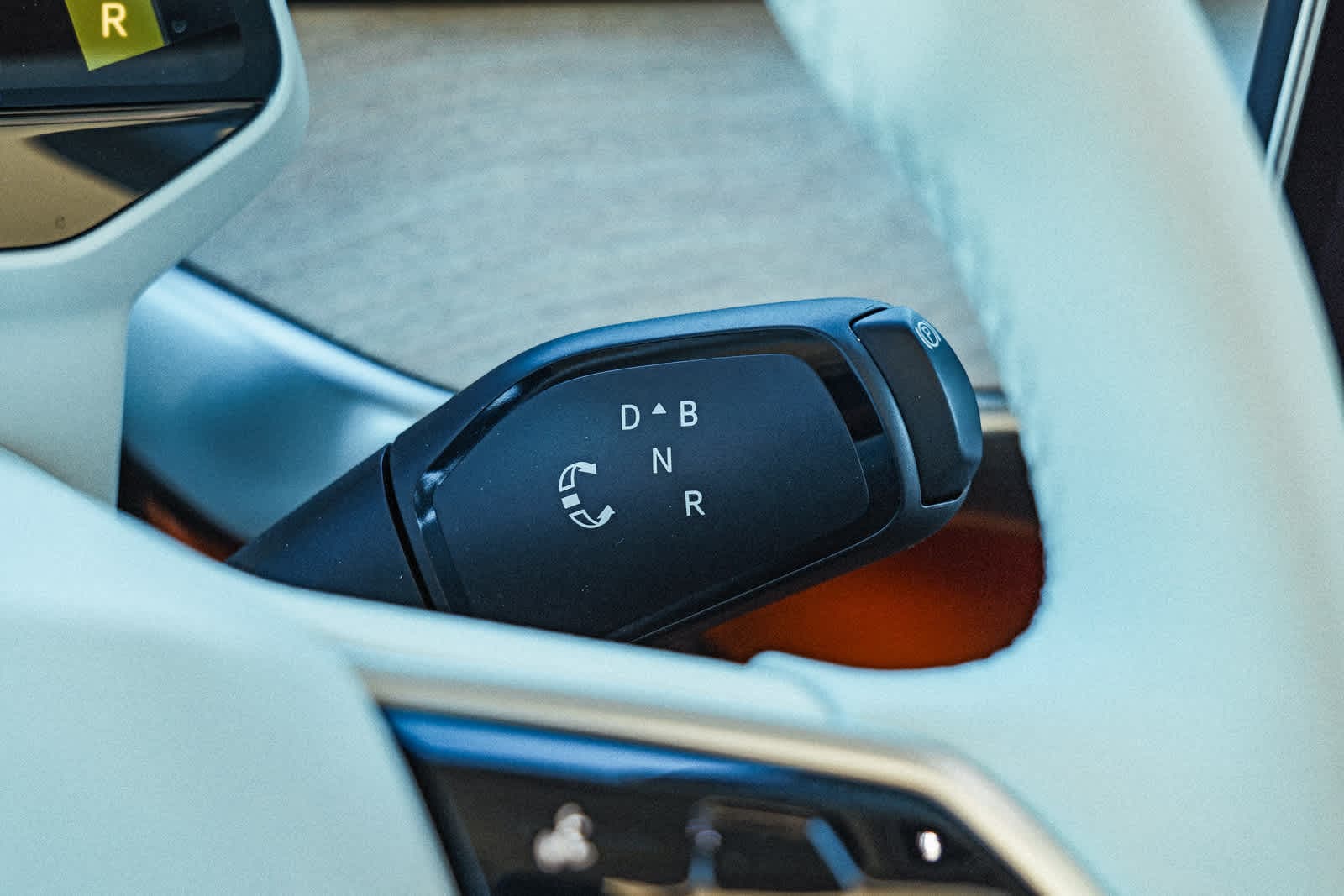 Thumbnail: 2025 Volkswagen ID.Buzz - 22