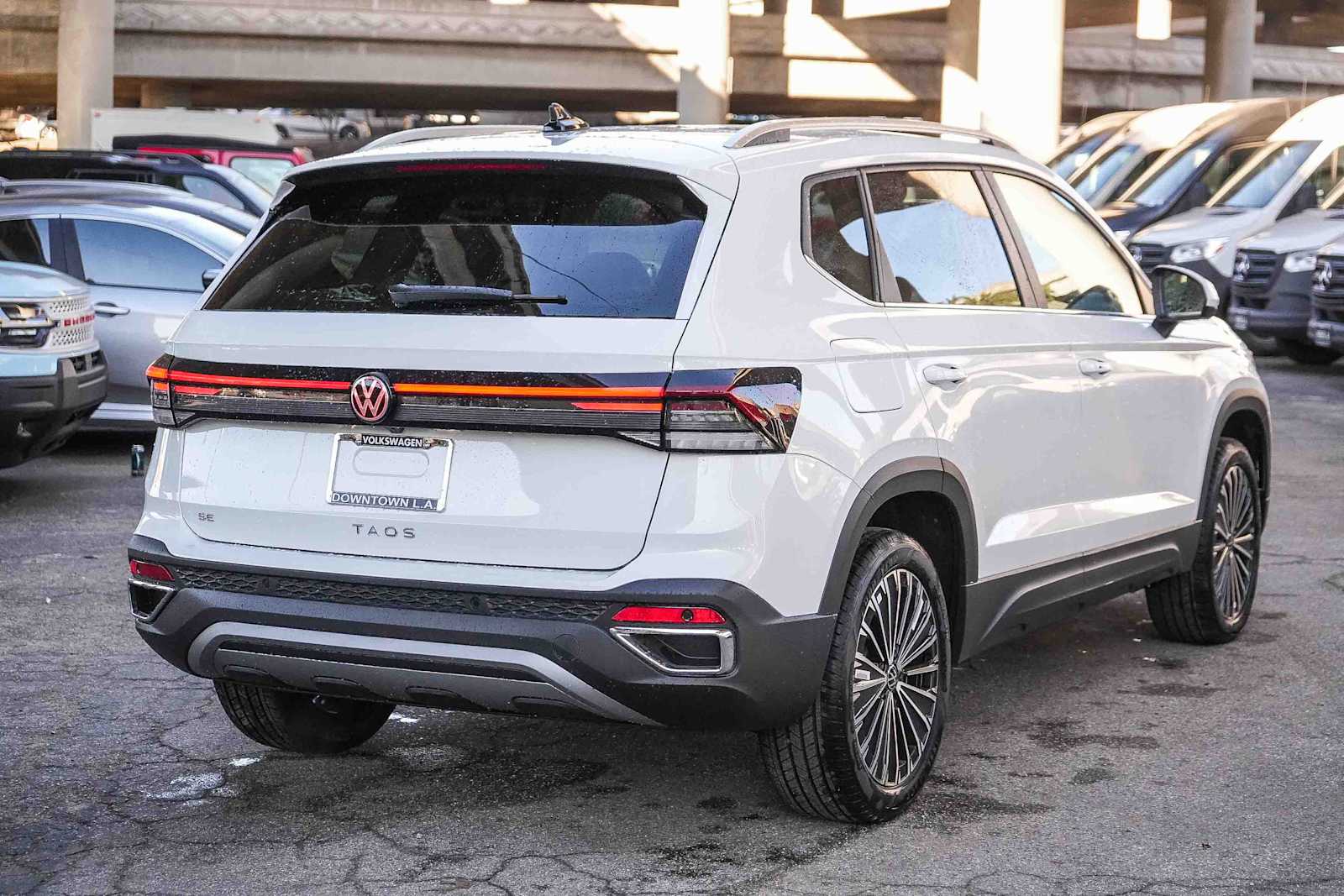 Thumbnail: 2026 Volkswagen Taos - 6