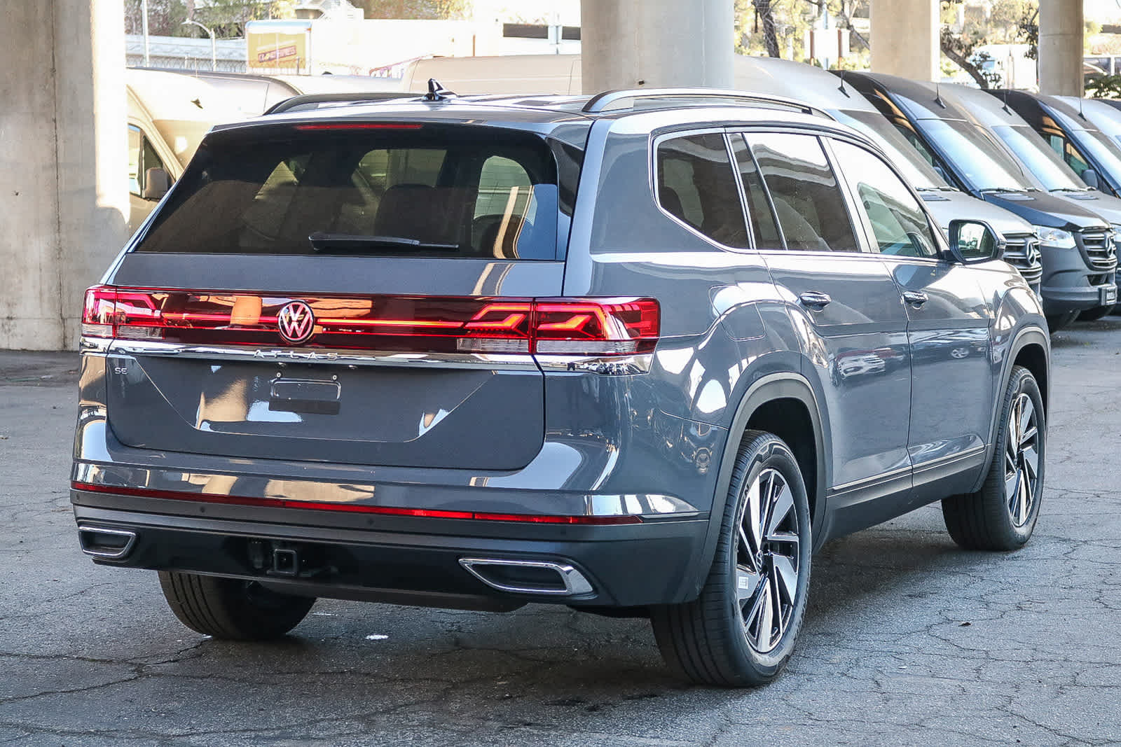 Thumbnail: 2026 Volkswagen Atlas - 6