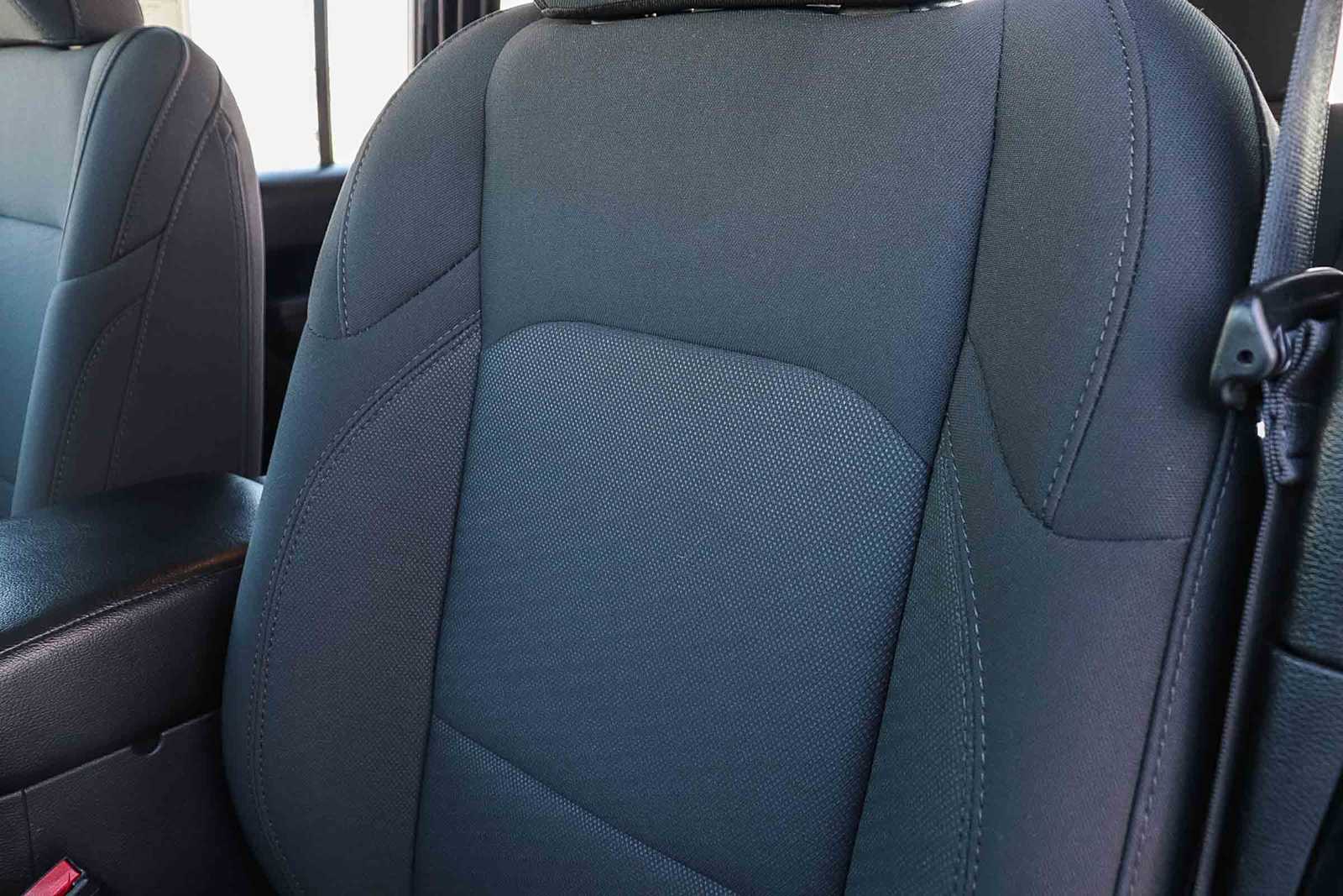 Thumbnail: 2022 Jeep Wrangler - 25