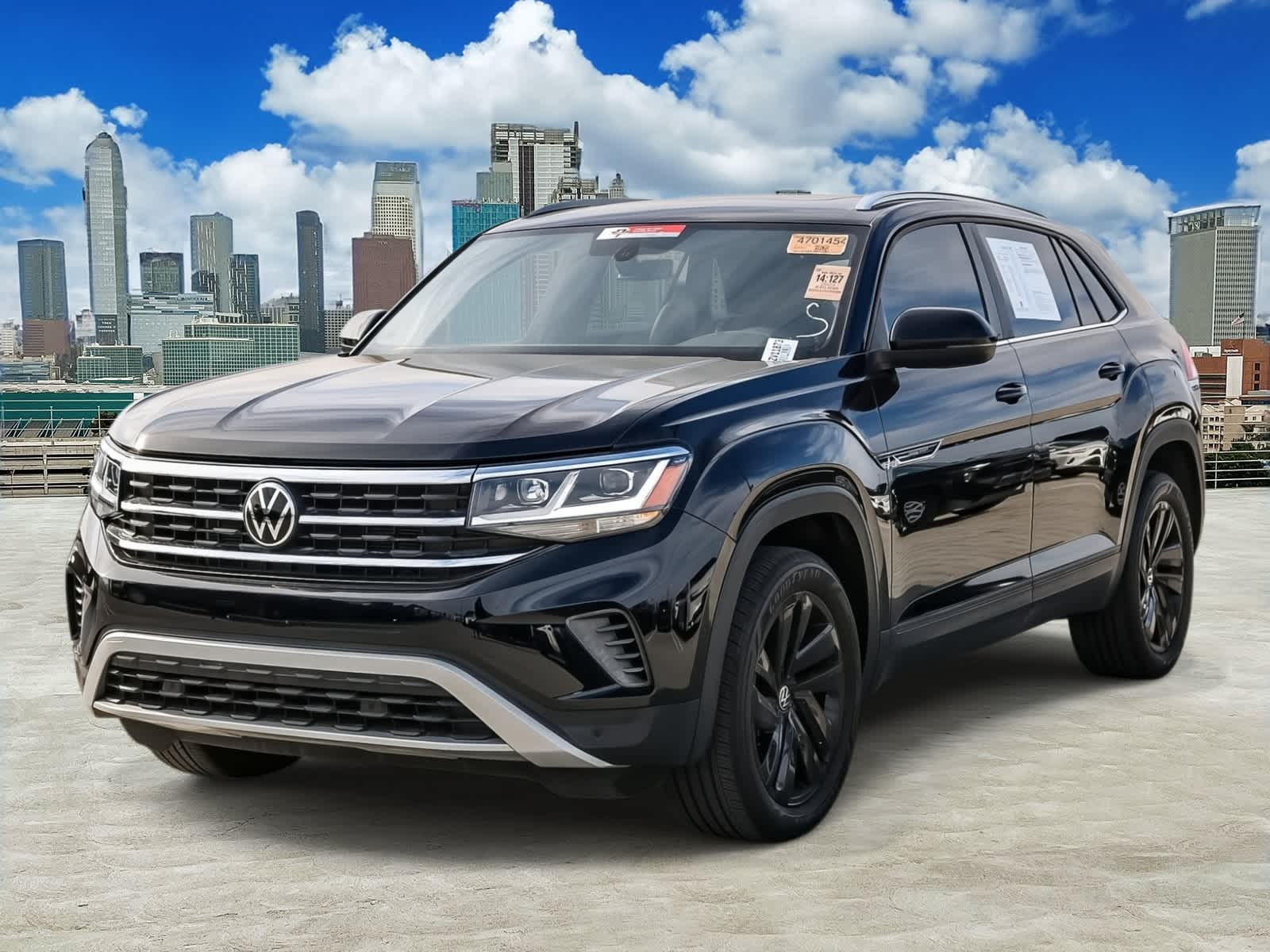 2023 Volkswagen Atlas Cross Sport SE w/Tech's photo