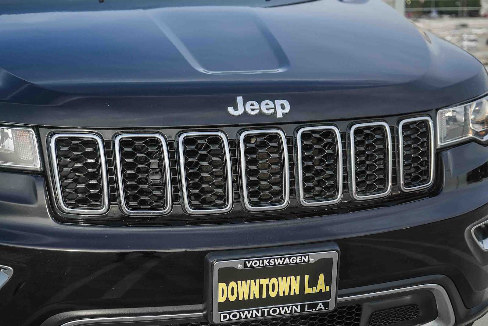 Thumbnail: 2018 Jeep Grand Cherokee - 5