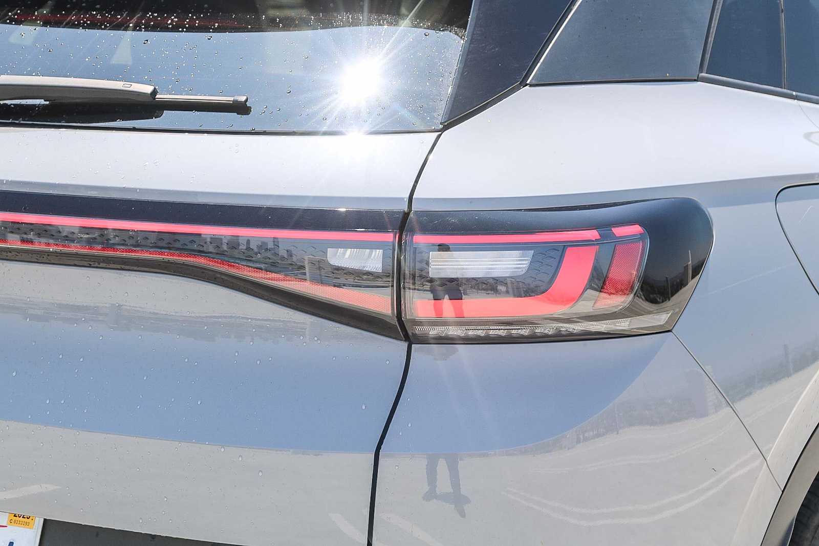 Thumbnail: 2021 Volkswagen ID.4 - 11