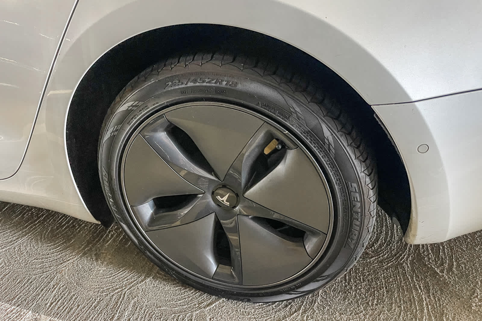 Thumbnail: 2019 Tesla Model 3 - 10