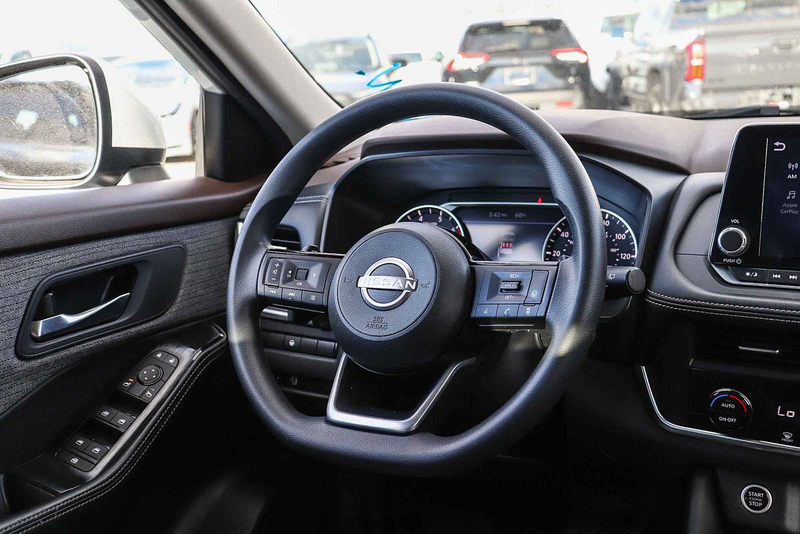 Thumbnail: 2023 Nissan Rogue - 16