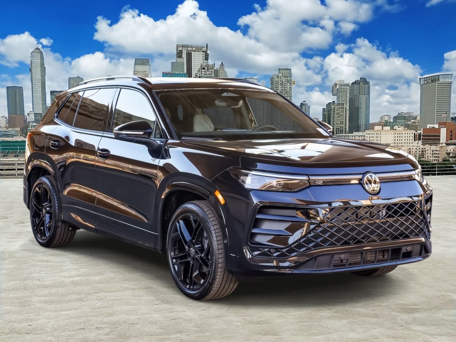 Thumbnail: 2026 Volkswagen Tiguan - 3