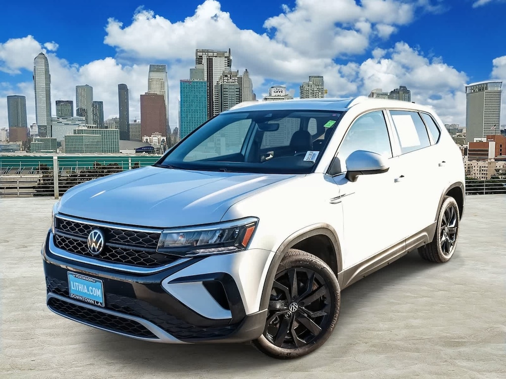 Used 2022 Volkswagen Taos SE SUV