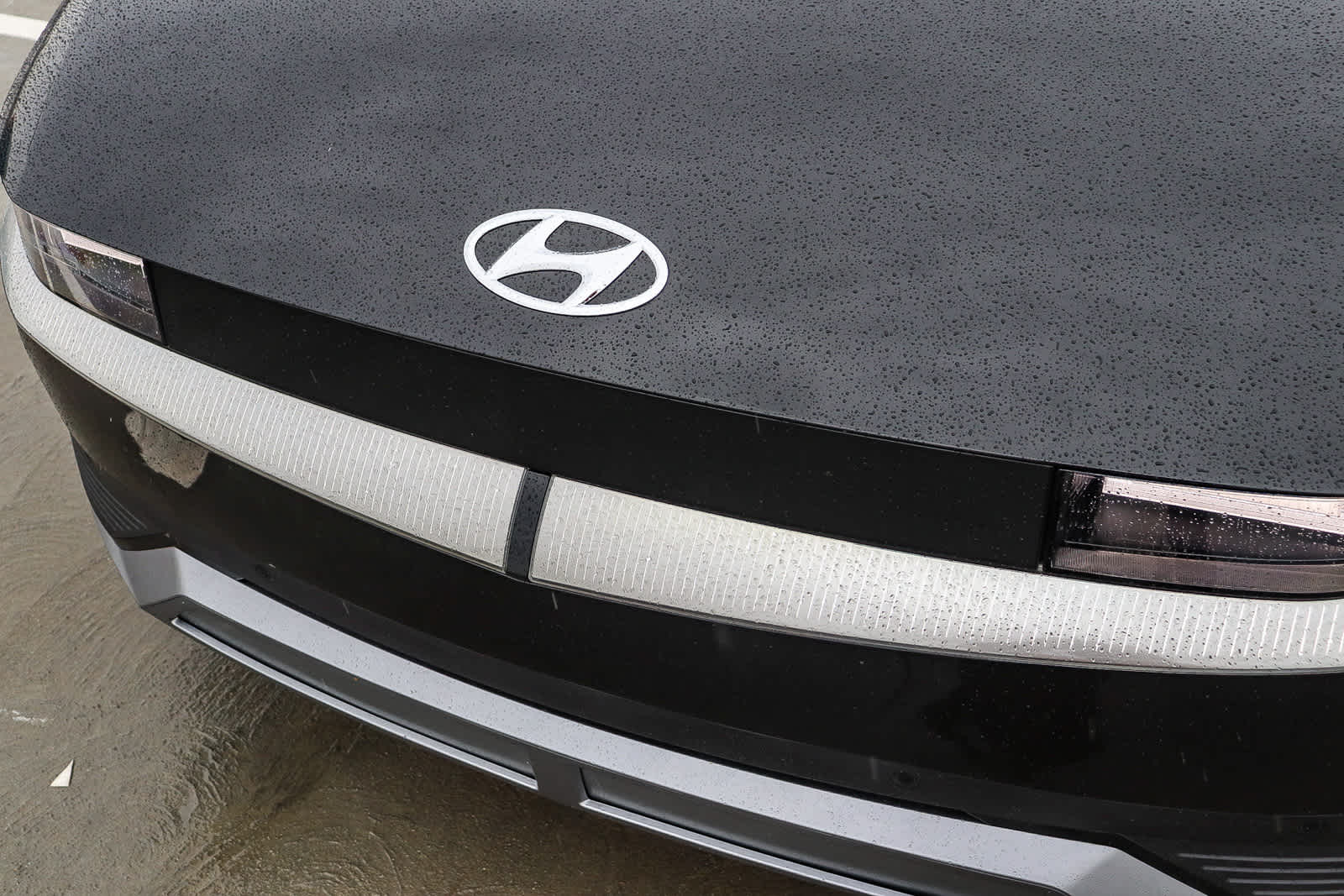 Thumbnail: 2022 Hyundai Ioniq 5 - 8