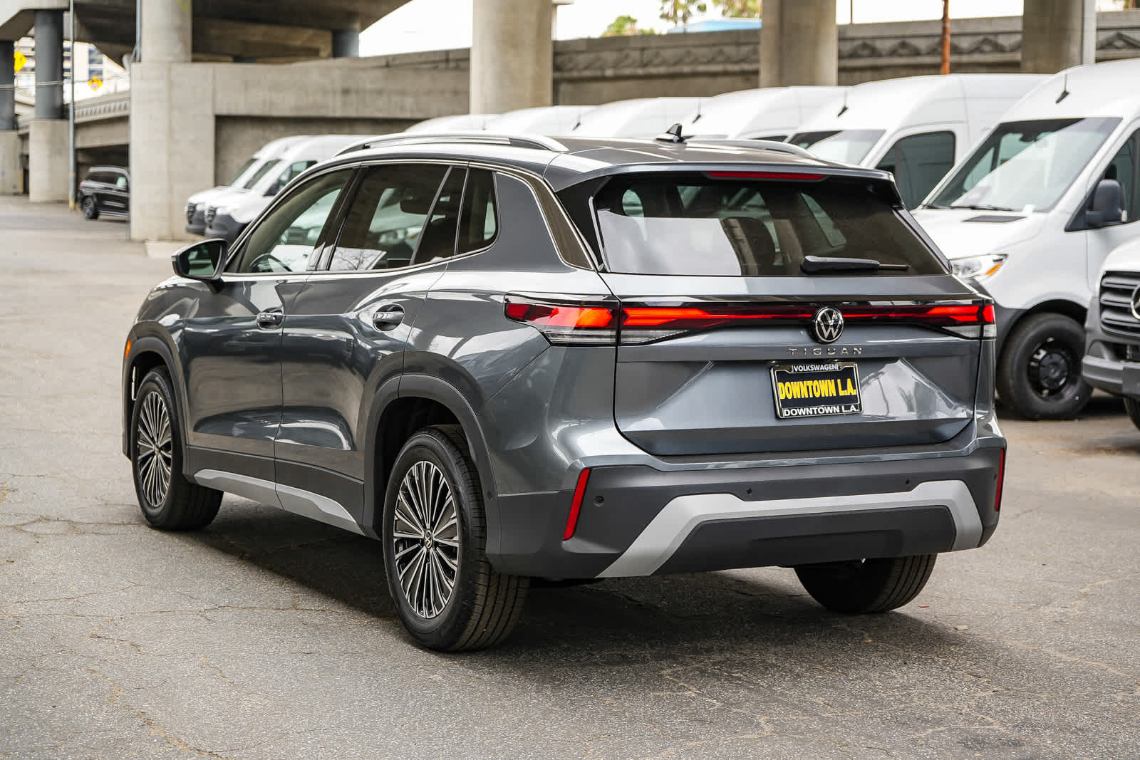 Thumbnail: 2026 Volkswagen Tiguan - 6