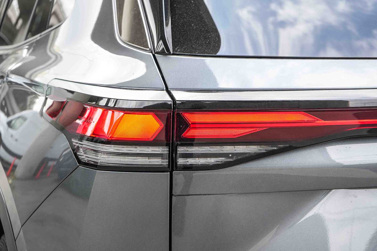Thumbnail: 2026 Volkswagen Tiguan - 9