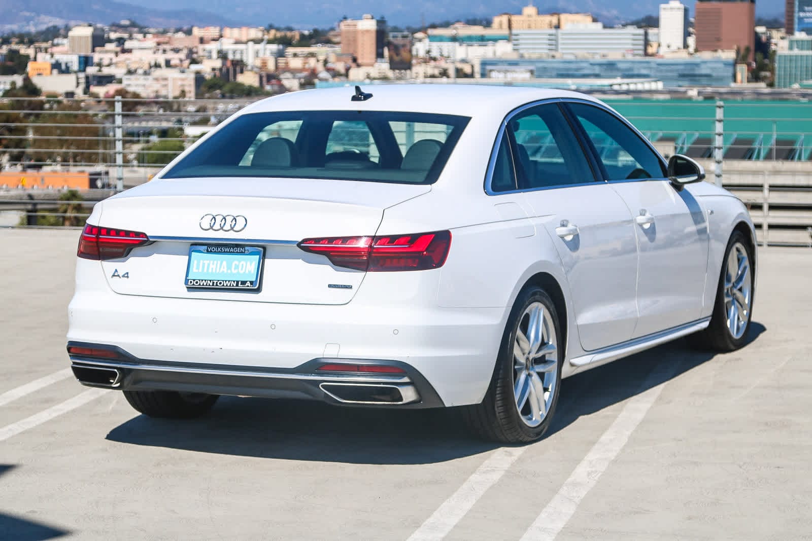 Thumbnail: 2022 Audi A4 - 6