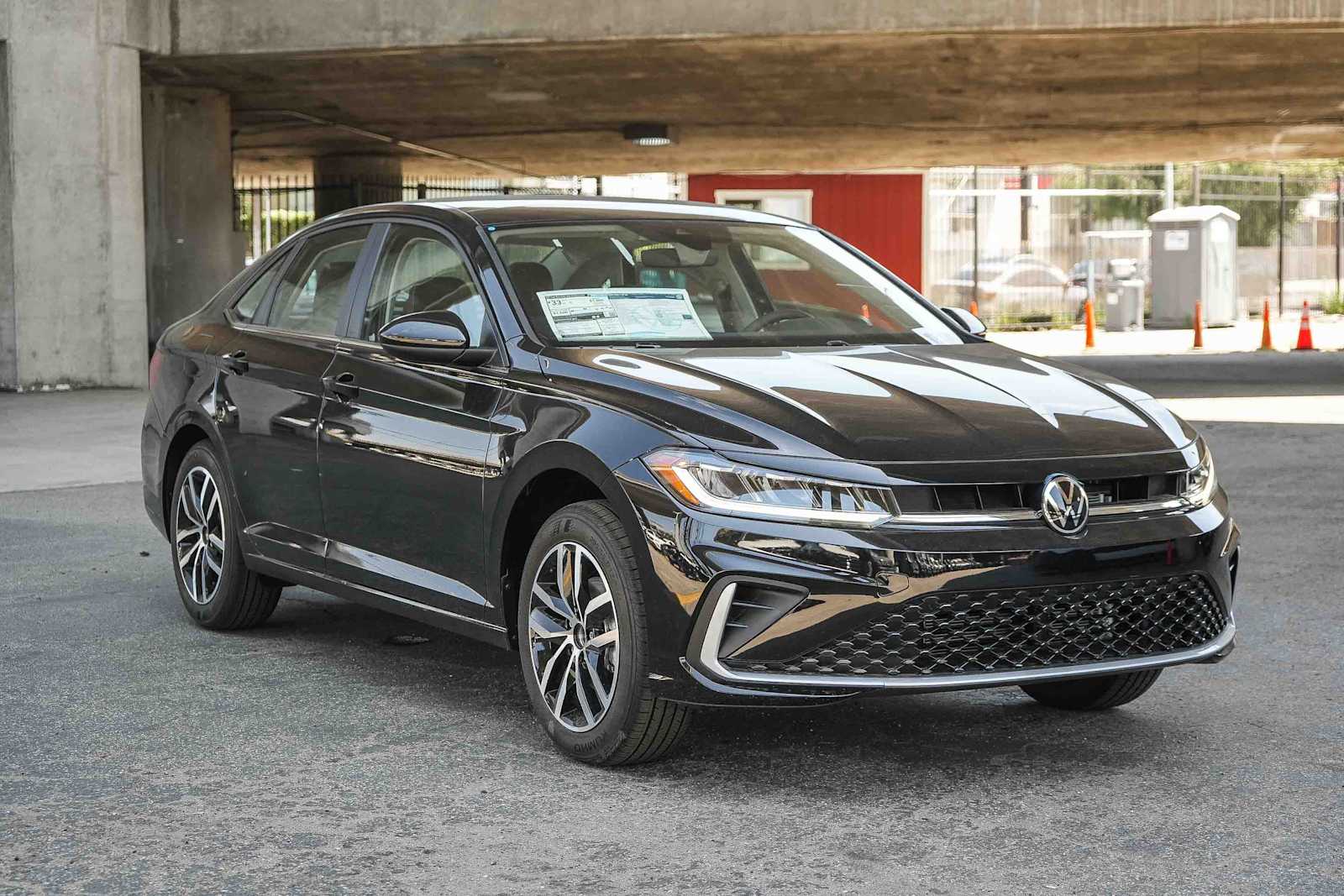 Thumbnail: 2026 Volkswagen Jetta - 3