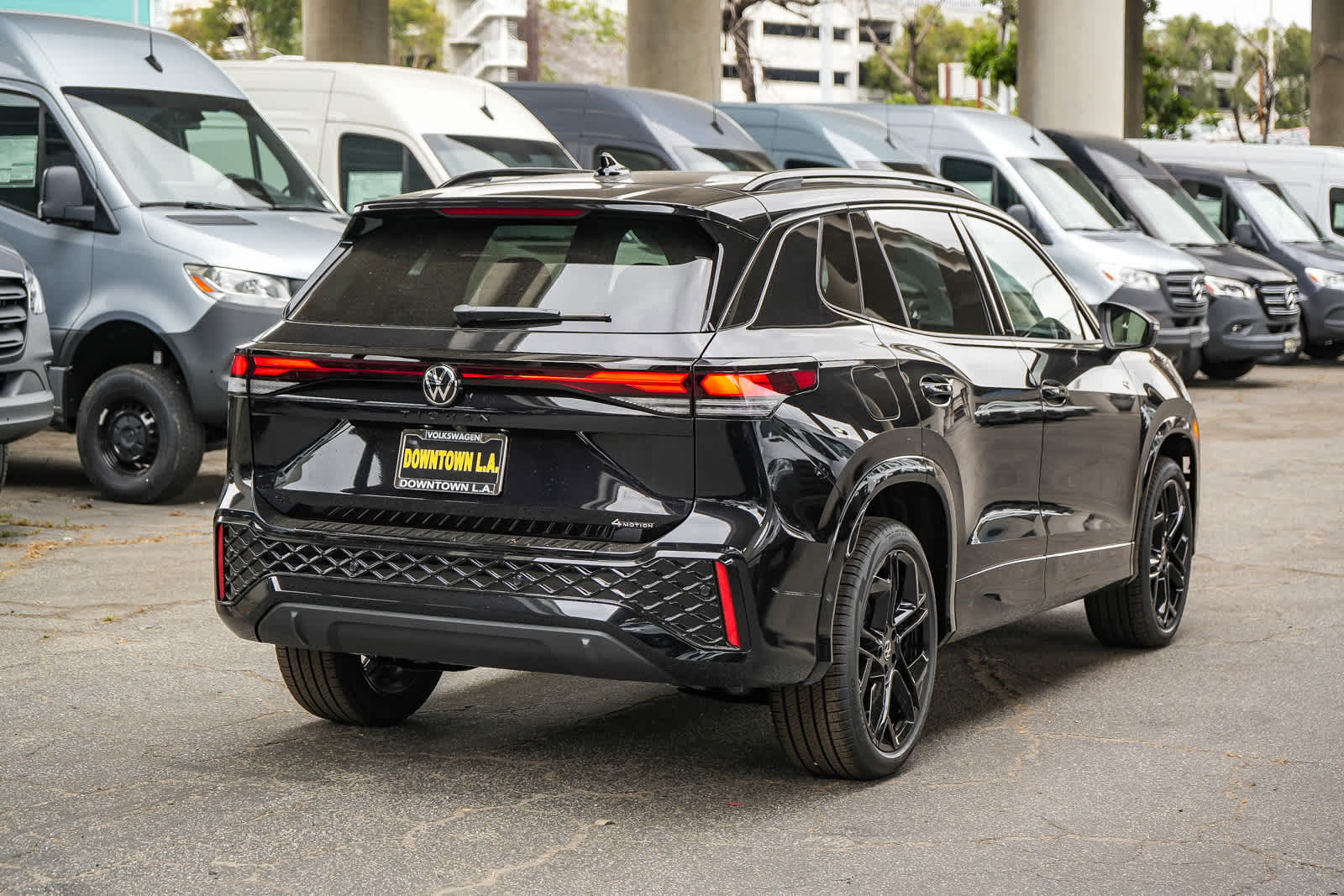 Thumbnail: 2026 Volkswagen Tiguan - 4