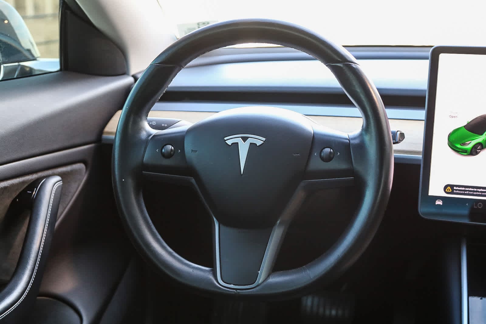Thumbnail: 2018 Tesla Model 3 - 15