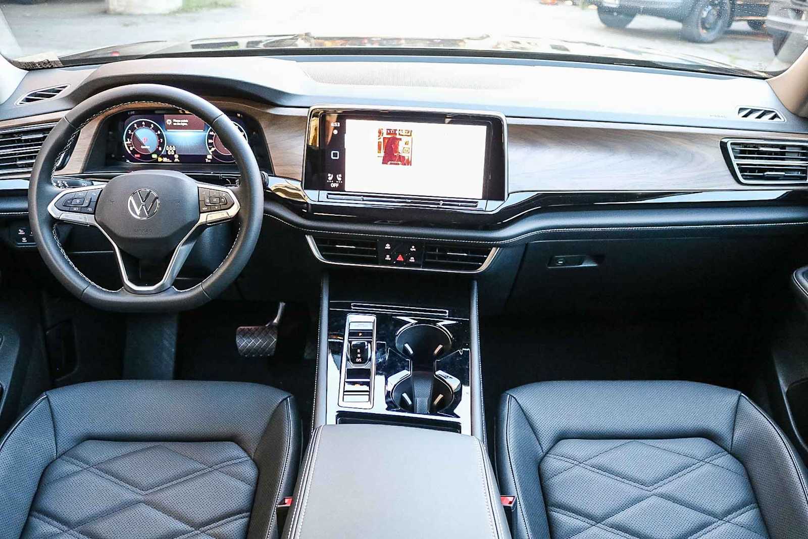 Thumbnail: 2026 Volkswagen Atlas - 14