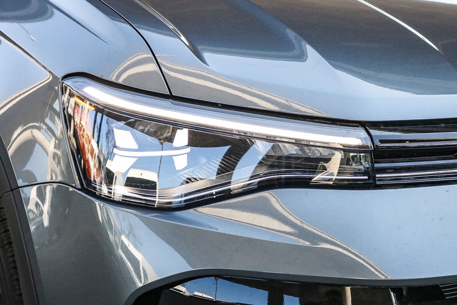 Thumbnail: 2025 Volkswagen Taos - 4